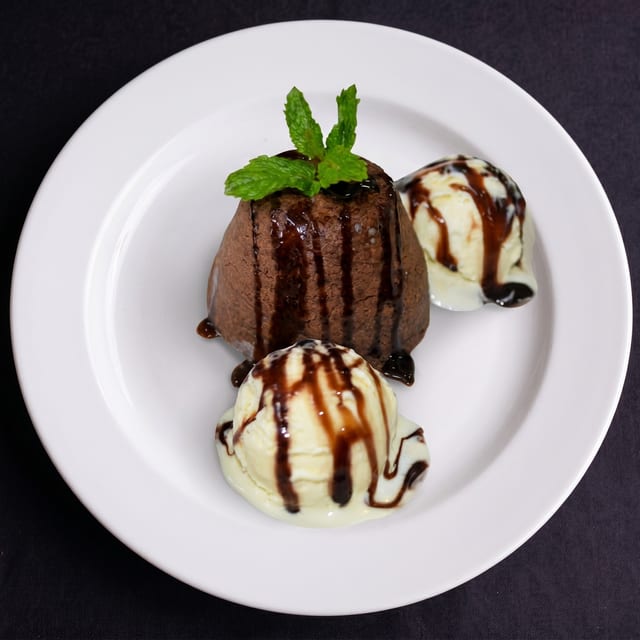 Petit Gateau.