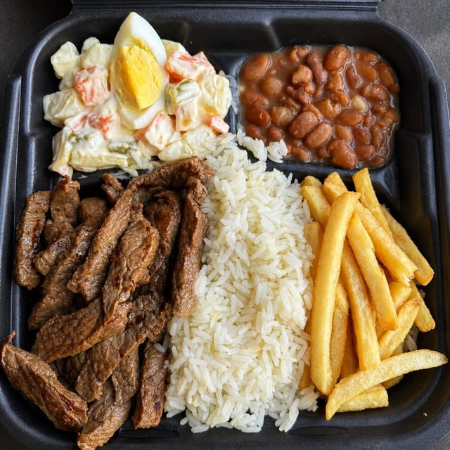 Picadinho de Carne.
